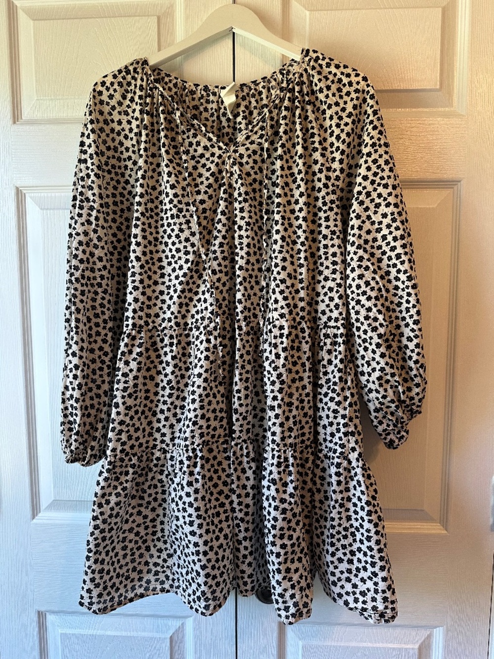 H&M Cream Black Ditsy Floral Tiered Mini Dress Size S 100% Cotton
